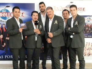 10613153_261058220759442_6906040825387367077_n